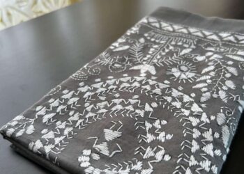 Kantha Stitch Blouse Piece Online: A Beautiful Blend of Tradition and Craftsmanship