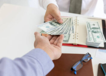 Short Term Loans Online: Acquiring Sufficient Funds
